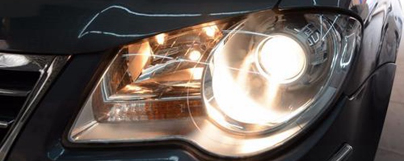 鹵素透鏡和led通用嗎?